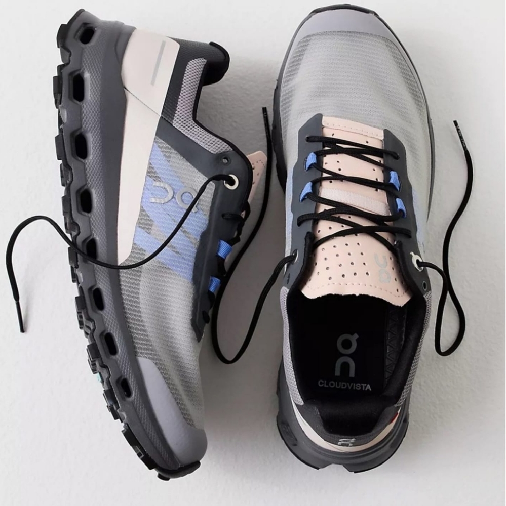 Women's RunningOn... Women's Cloudvista Trail Running Shoes